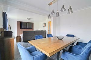 Living Room- click for photo gallery